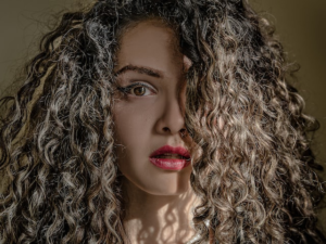 Curly hair