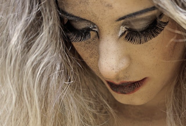 eyelash