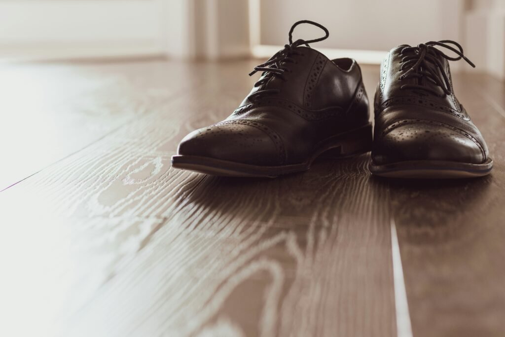 Black dress shoes