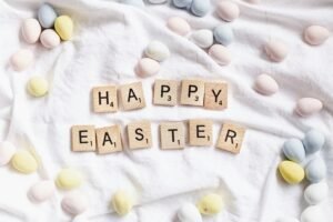 A decoration saying HAPPY EASTER